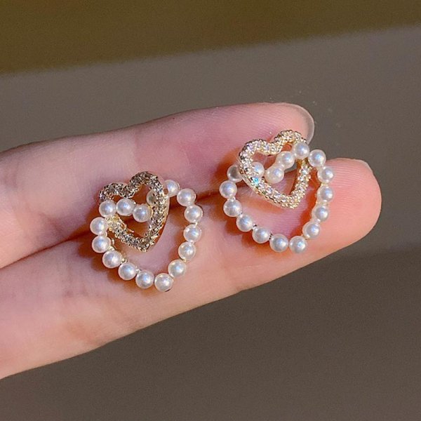 Double love pearl earrings